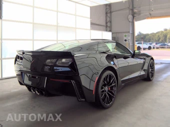 2015 Chevrolet Corvette Z06 Coupe 3LZ - miniatura 4