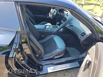 2015 Chevrolet Corvette Z06 Coupe 3LZ - miniatura 8