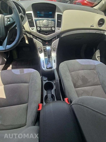 2015 Chevrolet Cruze 1LT 1SD – miniatura 10
