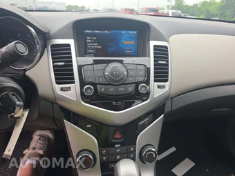 2015 Chevrolet Cruze 1LT 1SD – miniatura 7