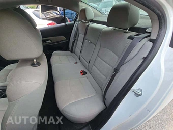 2015 Chevrolet Cruze 1LT 1SD - miniatura 13
