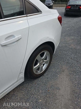 2015 Chevrolet Cruze 1LT 1SD - miniatura 24