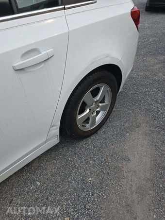 2015 Chevrolet Cruze 1LT 1SD - miniatura 25