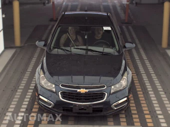 2015 Chevrolet Cruze 1LT 1SD – miniatura 2