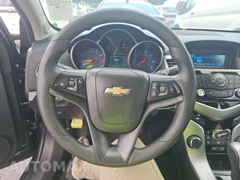 2015 Chevrolet Cruze 1LT 1SD – miniatura 10