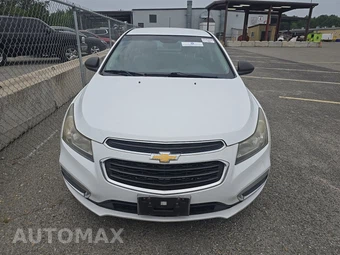 2015 Chevrolet Cruze LS 1SB - miniatura 2
