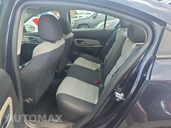 2015 Chevrolet Cruze LS 1SB - miniatura 10