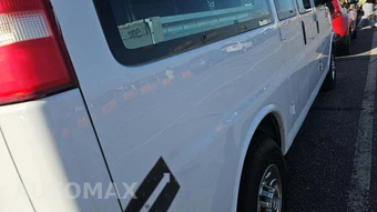 2015 Chevrolet Express 2500 Cargo Van 1WT 135.0" WB - miniatura 28