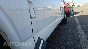 2015 Chevrolet Express 2500 Cargo Van 1WT 135.0" WB - miniatura 34