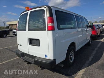 2015 Chevrolet Express 2500 Cargo Van 1WT 135.0" WB - miniatura 4