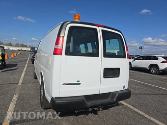 2015 Chevrolet Express 2500 Cargo Van 1WT 135.0" WB - miniatura 5