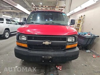 2015 Chevrolet Express 2500 Cargo Van 1WT 135.0" WB - miniatura 2