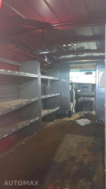 2015 Chevrolet Express 2500 Cargo Van 1WT 135.0" WB - miniatura 22