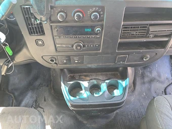 2015 Chevrolet Express 2500 Cargo Van 1WT 135.0" WB – miniatura 11