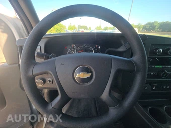 2015 Chevrolet Express 2500 Cargo Van 1WT 135.0" WB – miniatura 10