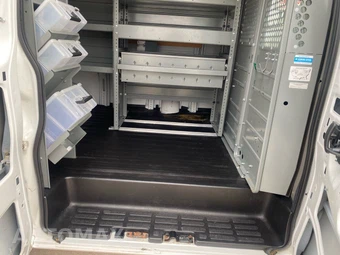 2015 Chevrolet Express 2500 Cargo Van 1WT 135.0" WB - miniatura 11