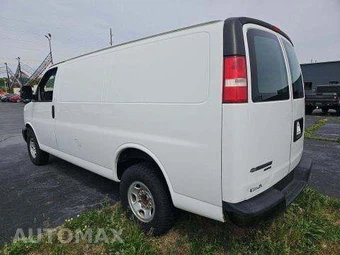 2015 Chevrolet Express 2500 Cargo Van 1WT 135.0" WB – miniatura 2