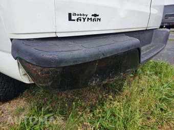 2015 Chevrolet Express 2500 Cargo Van 1WT 135.0" WB – miniatura 26