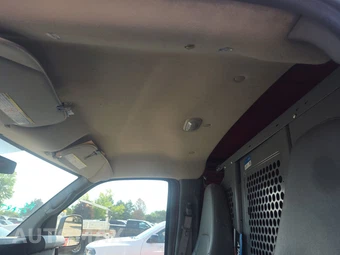 2015 Chevrolet Express 2500 Cargo Van 1WT 135.0" WB – miniatura 16