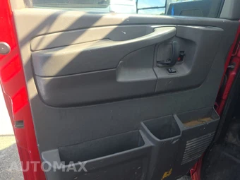 2015 Chevrolet Express 2500 Cargo Van 1WT 135.0" WB – miniatura 9