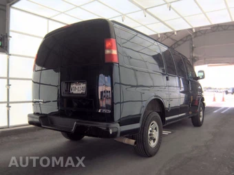 2015 Chevrolet Express 2500 Cargo Van 1WT 135.0" WB - miniatura 4