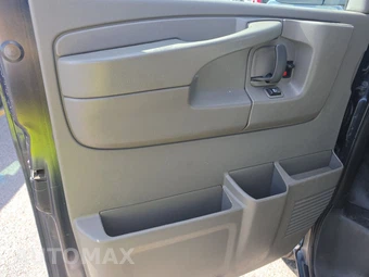 2015 Chevrolet Express 2500 Cargo Van 1WT 135.0" WB - miniatura 9