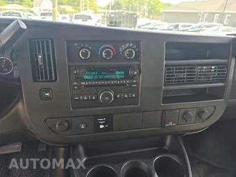 2015 Chevrolet Express 2500 Passenger Van LS 1LS 135.0" WB - miniatura 10