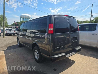 2015 Chevrolet Express 2500 Passenger Van LS 1LS 135.0" WB - miniatura 2