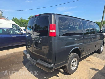 2015 Chevrolet Express 2500 Passenger Van LS 1LS 135.0" WB - miniatura 3