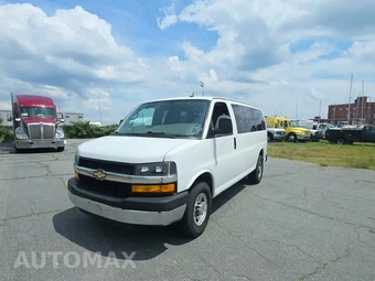 2015 Chevrolet Express 2500 Passenger Van LT 1LT 135.0" WB