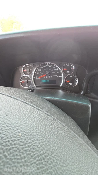 2015 Chevrolet Express 2500 Passenger Van LT 1LT 135.0" WB - miniatura 9