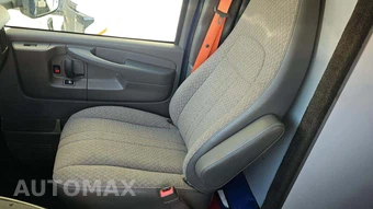 2015 Chevrolet Express 3500 Cutaway 1SD DRW - miniatura 27