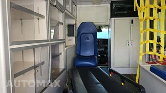 2015 Chevrolet Express 3500 Cutaway 1SD DRW - miniatura 33