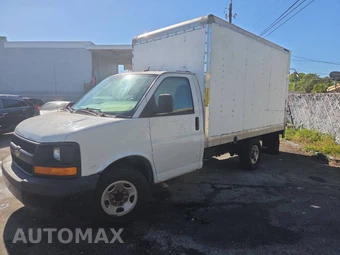 2015 Chevrolet Express 3500 Cutaway 1WT - miniatura 2