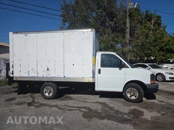 2015 Chevrolet Express 3500 Cutaway 1WT - miniatura 3