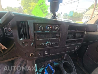 2015 Chevrolet Express 3500 Cutaway 1WT - miniatura 10