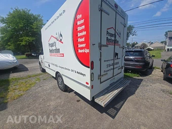 2015 Chevrolet Express 3500 Cutaway 1WT - miniatura 2