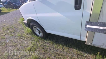 2015 Chevrolet Express 3500 Cutaway 1WT - miniatura 24
