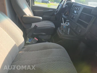 2015 Chevrolet Express 3500 Cutaway 1WT - miniatura 8