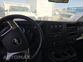 2015 Chevrolet Express 3500 Cutaway 1WT - miniatura 11