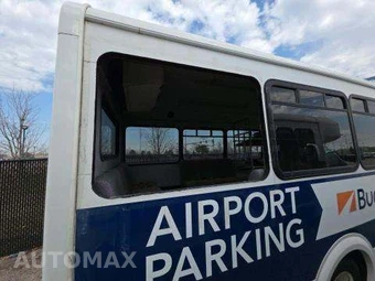 2015 Chevrolet Express 3500 Cutaway 1WT DRW - miniatura 26