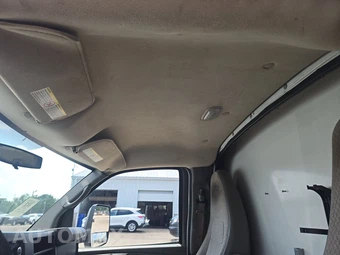 2015 Chevrolet Express 3500 Cutaway 1WT DRW - miniatura 16