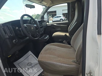 2015 Chevrolet Express 3500 Cutaway 1WT DRW - miniatura 7