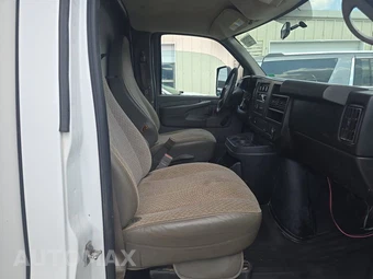 2015 Chevrolet Express 3500 Cutaway 1WT DRW - miniatura 8