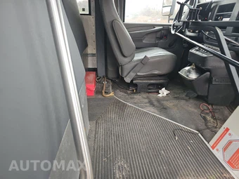 2015 Chevrolet Express 3500 Cutaway 1WT DRW – miniatura 8
