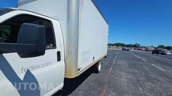 2015 Chevrolet Express 3500 Cutaway 1WT DRW - miniatura 21