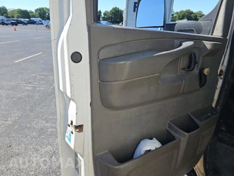 2015 Chevrolet Express 3500 Cutaway 1WT DRW - miniatura 9
