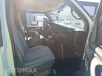 2015 Chevrolet Express 3500 Cutaway 1WT DRW - miniatura 8