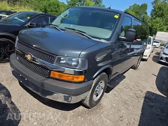 2015 Chevrolet Express 3500 Passenger Van LT 1LT 155.0" WB