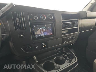 2015 Chevrolet Express 3500 Passenger Van LT 1LT 155.0" WB - miniatura 11
